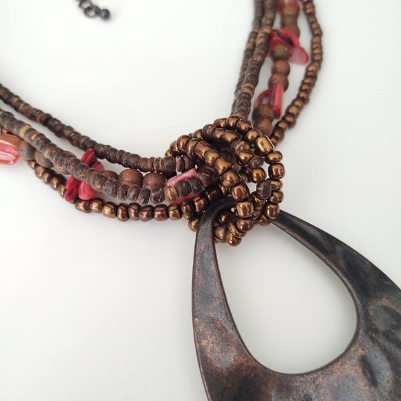 Copper/bronze, orange red shell and wooden bead pendant necklace - Picture 11 of 11